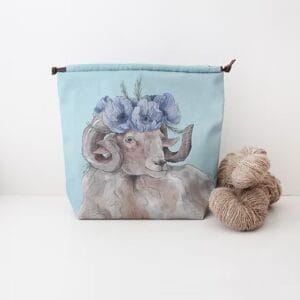 Lou The Sheep Blue bolsa de proyecto The Blue Rabbit House