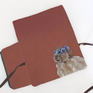 Lou The Sheep Red estuche guarda agujas The Blue Rabbit House